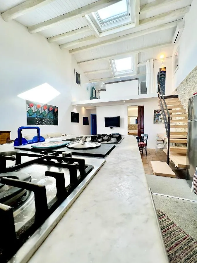 Casa Della Ghiacciaia Holiday home Capo d'Orlando Italy