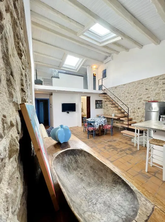 Casa Della Ghiacciaia Holiday home Capo d'Orlando Italy