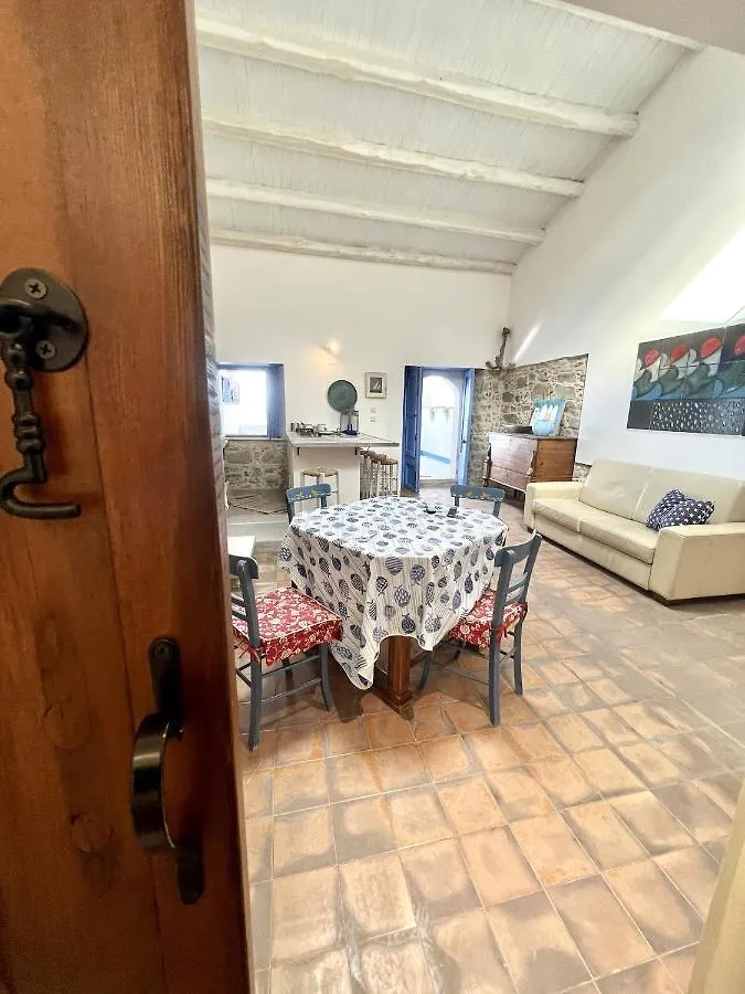 Casa Della Ghiacciaia Holiday home Capo d'Orlando